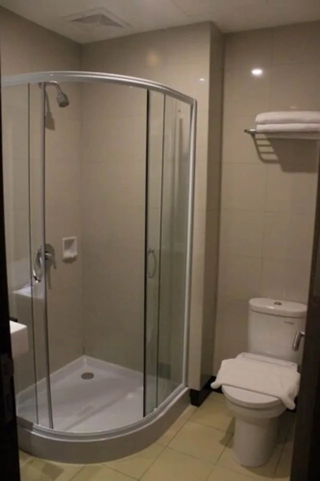 Superior, Twin Beds, Biz Hotel Batam 4/5