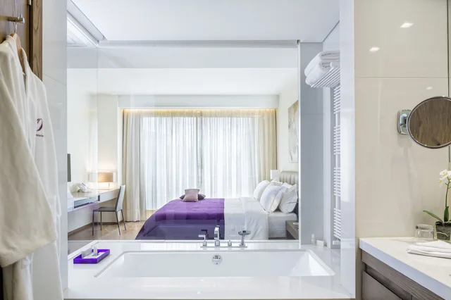 جناح بسرير كينج، O Monot Luxury Boutique Hotel 2/2