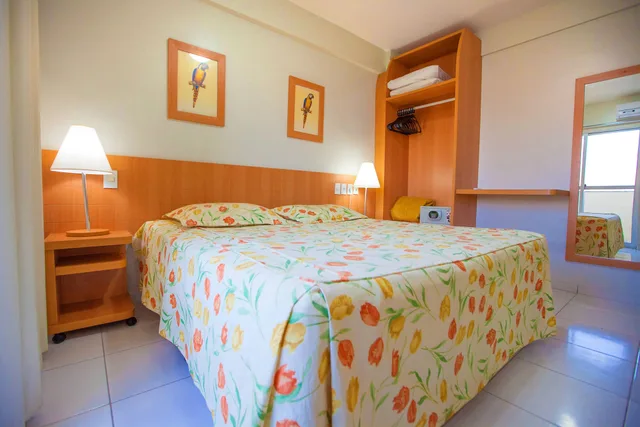 شقة بسريرين مزدوجين بغرفتي نوم مع أريكة، Golden Dolphin Grand Hotel 1/3