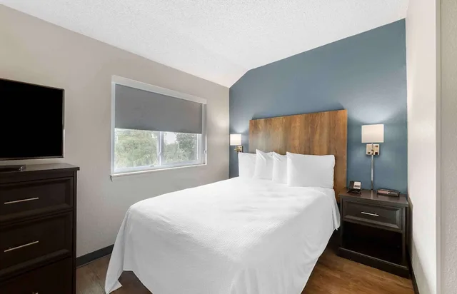 استوديو بسرير كوين لذوي الإعاقة، Extended Stay America Premier Suites - Miami - Airport - Miami Springs 4/9