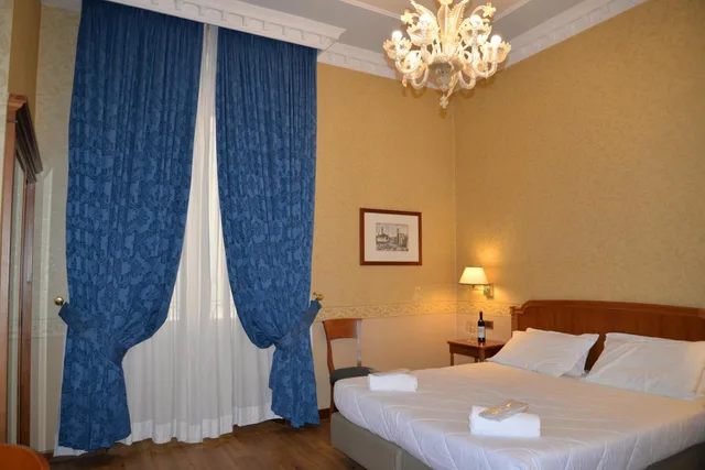 غرفة مفردة، Strozzi Palace Hotel 1/9