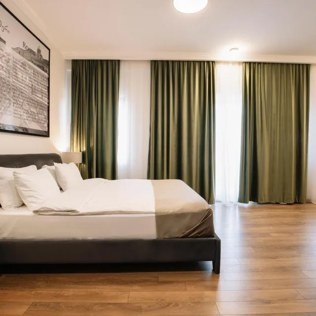 غرفة سوبيريور بسرير مزدوج بإطلالة على المدينة بشرفة، Citadel Narikala Hotel 1/10