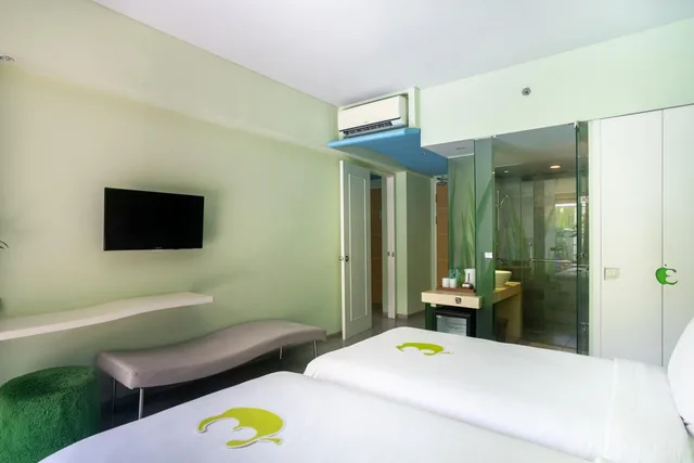 Eden, King Bed، Eden Hotel Kuta Bali 4/8