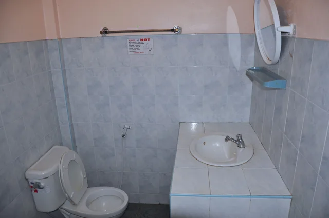Standard, 1 Double and 1 Single Bed, with Fan، Coral Bungalows 3/3