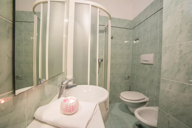 غرفة بسرير مزدوج بشرفة، Hotel Augusta 5/5