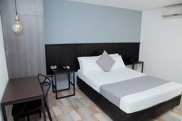 1 Bedroom, Double Bed, Hotel Palmas Del Estadio 4/10