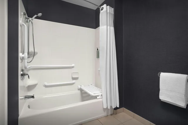 غرفة، RESIDENCE INN BY MARRIOTT PORTLAND DOWNTOWN WATERFRONT 7/9
