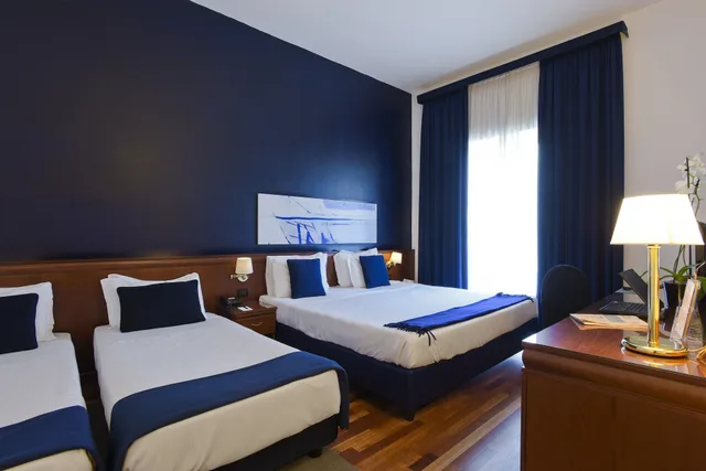 جناح استوديو بسرير كينج بإطلالة على الحديقة بشرفة، GRAND HOTEL TIBERIO 7/10