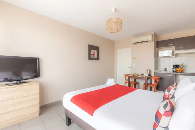 Studio Double, Appart City Confort Toulouse Aeroport Cornebarrieu 1/10