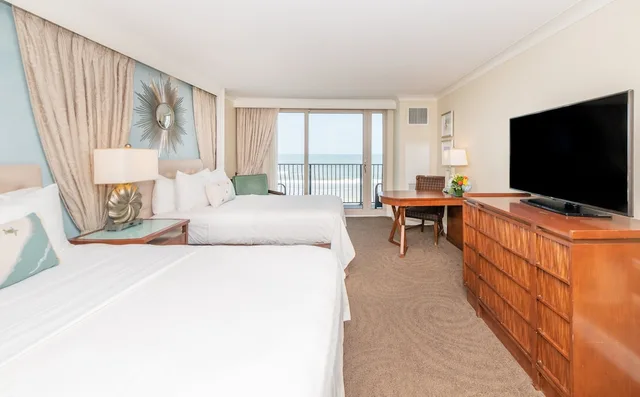 Room, 2 Double Beds, Ocean Front, Balcony، One Ocean Resort & Spa 1/4