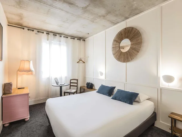 Pop, Superior, Futon Bed, Queen Bed, Sofa، Greet Hotel Limoges Nord 5/10