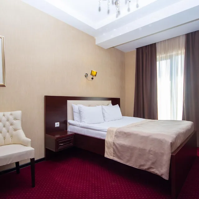 غرفة قياسية بسرير مزدوج بشرفة، Marionn Hotel 5/10