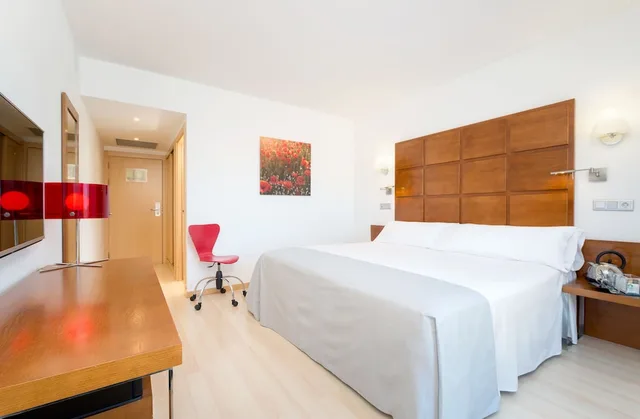 جناح جونيور مفردة بسرير كينج، Zentral Ave Zaragoza 1/5