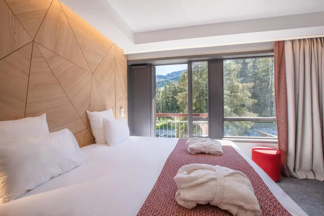 غرفة قياسية بشرفة، Hotel Mercure Les Arcs 1800 & Spa 3/6