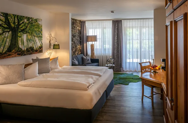 غرفة كومفورت بسرير كينج بإطلالة على الحديقة، Landhotel Goldenes Kreuz 5/10