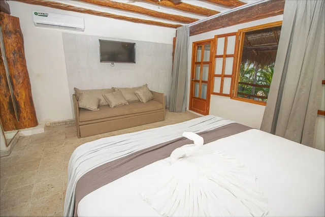 Suite, King Bed, Sea View, Sofa, Amaite Hotel And Spa 7/9