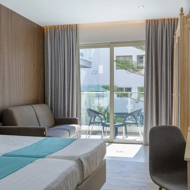 غرفة سوبيريور بسريرين منفصلين، Solana Hotel & Spa 5/10