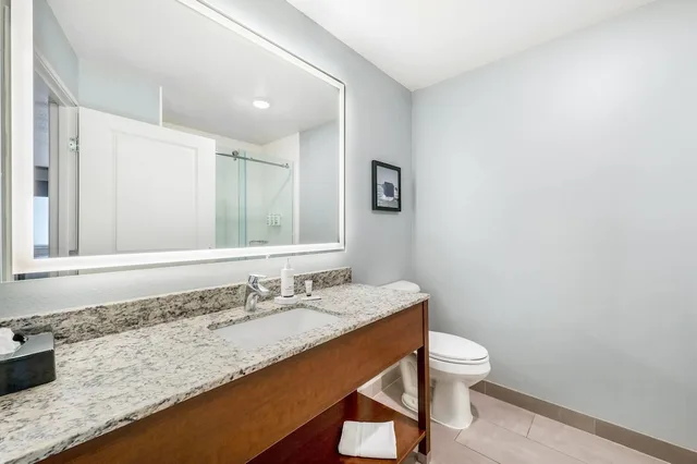 Suite, King Bed, Sofa, Americinn By Wyndham Baudette 9/9