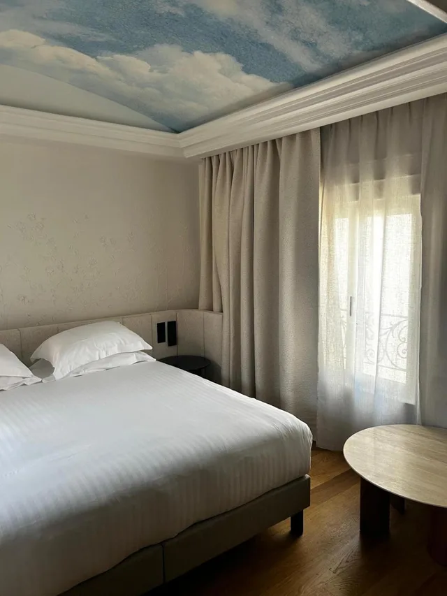 Monceau, Suite, King Bed, Sofa, Le Mathurin Hotel & Spa 3/10