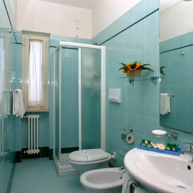غرفة رباعية، Oasiclub Hotel 4/4
