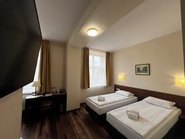 غرفة قياسية مفردة بسريرين منفصلين، Memel Hotel 1/10