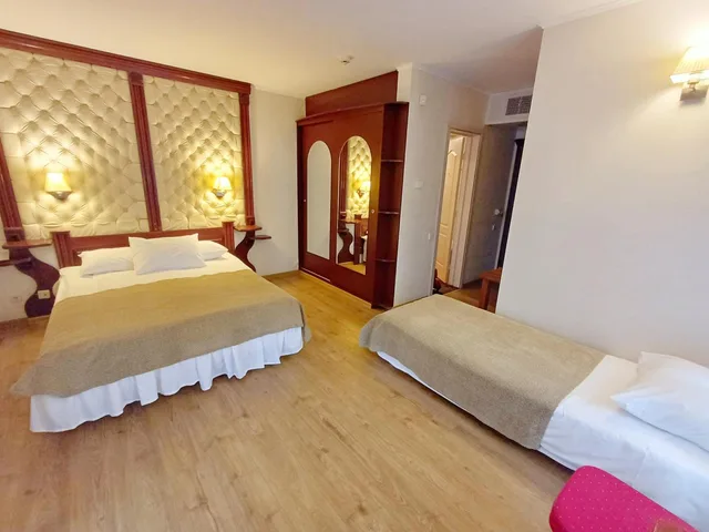 غرفة قياسية ثلاثية، Pegasa Pils Hotel 2/6