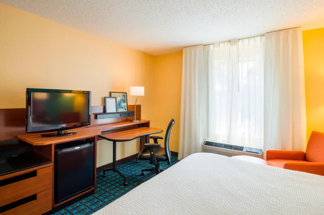 غرفة بسرير كينج، Best Western Allentown Bethlehem Lehigh Valley Inn & Suites 2/3