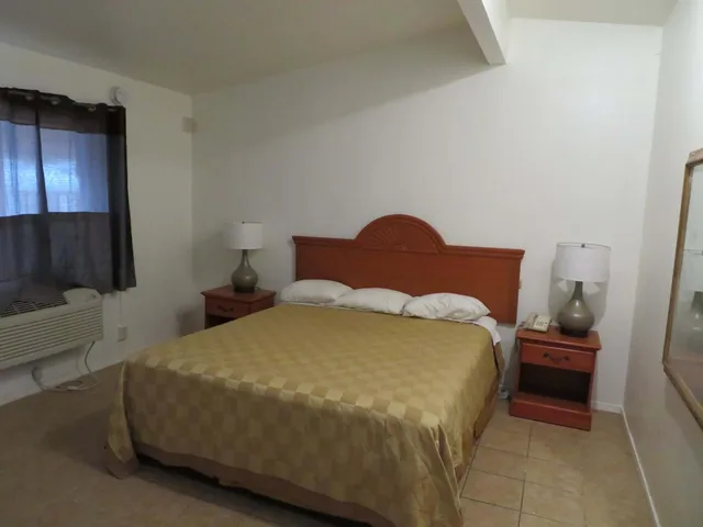 غرفة بسرير كوين لغير المدخنين، Carquinez Inn Vallejo I 80 Near Napa Valley 1/10