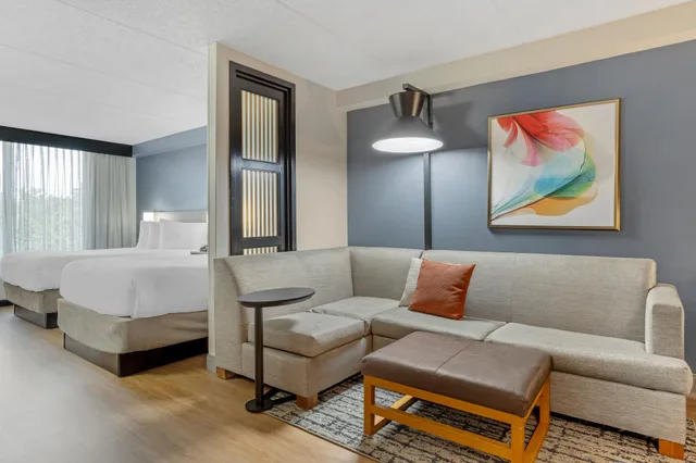 غرفة قياسية بسرير مزدوج في طابق مرتفع، Hyatt Place Houston North 1/1