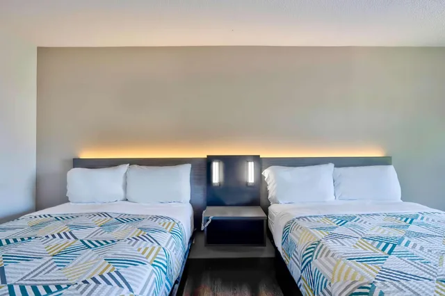 غرفة رباعية لذوي الإعاقة، Motel6 Virginia Beach, VA 4/10