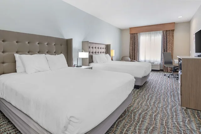 غرفة قياسية بسريرين كوين، Best Western Plus Peppertree Inn At Omak 2/7