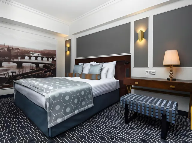 غرفة ثلاثية بسرير مزدوج، Grand Hotel International 2/2