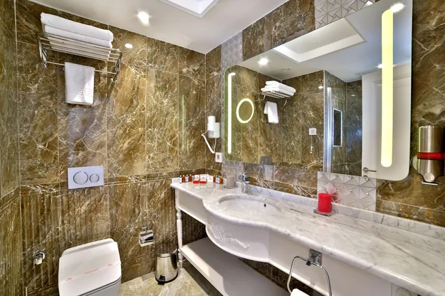 Junior Suite, Sea View, Yilsam Sultanahmet Hotel 4/4