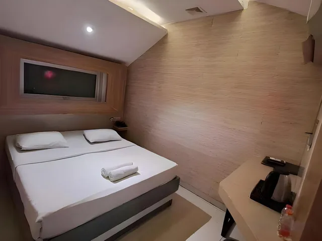 Vibe, Double Bed، Papaho Hotel 2/3