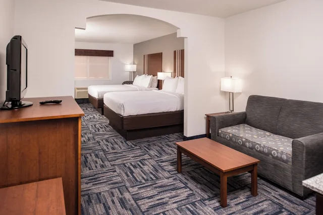 جناح بسريرين كوين مع أريكة لذوي الإعاقة، Holiday Inn Express Hotel Suites Alamogordo Hwy 54 70 4/8