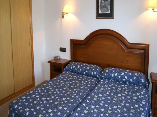 غرفة بسرير مزدوج أو سريرين منفصلين، Hotel Xauen 4/8