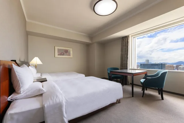 Semi Room, Standard, Twin Beds, 2 Semi Double Beds, with Extra Bed، Rihga Royal Hotel Hiroshima 2/3