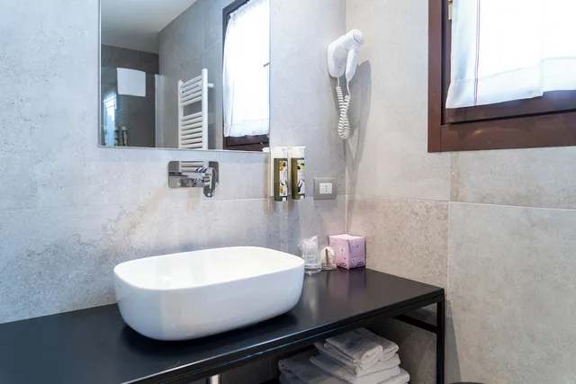 Comfort, Double or Twin Bed, Lake View, Balcony, Hotel Desiree 6/8