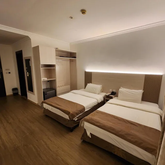 غرفة قياسية بسرير مزدوج، SHARJAH INTERNATIONAL AIRPORT HOTEL 3/9
