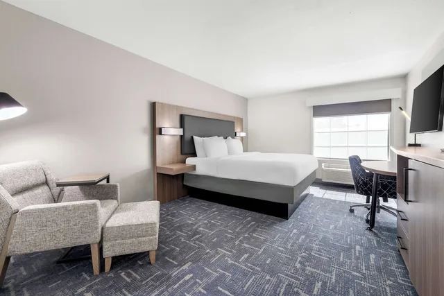غرفة قياسية بسرير كينج، Best Western Acadia Hotel 3/3