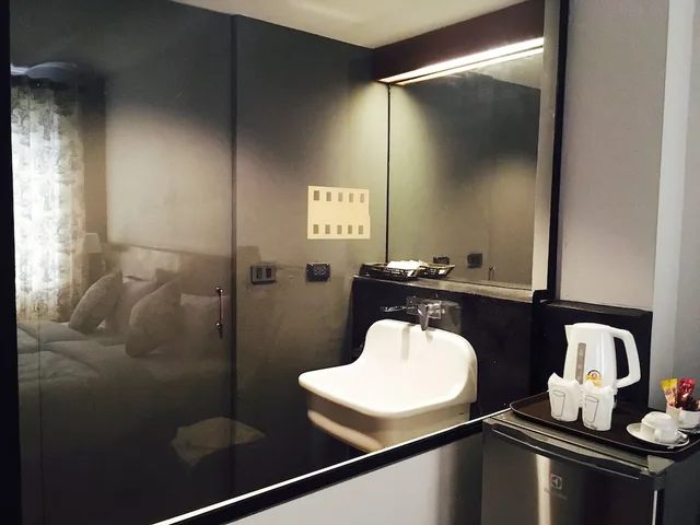 غرفة تنفيذية بسريرين منفصلين، Hotel Noir 4/4