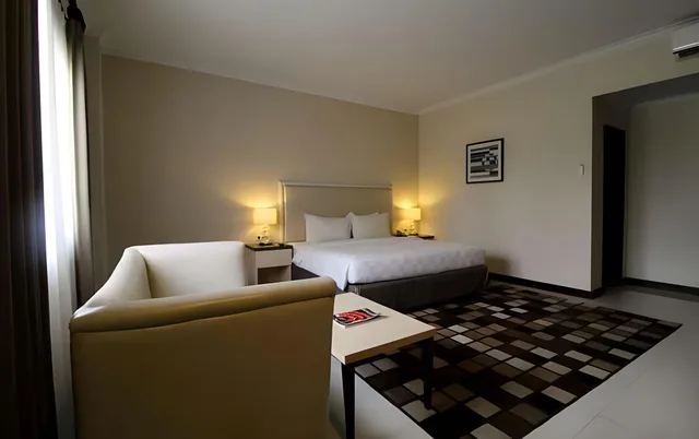 جناح بسرير كينج، Bella Hotel Surabaya 1/2