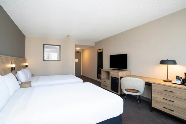 غرفة تنفيذية بسريرين كوين، Sandman Hotel Montreal-Longueuil 1/4