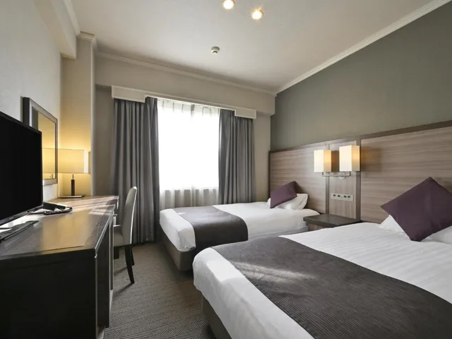Room, Double or Twin Bed, TAKAMATSU KOKUSAI HOTEL 2/4