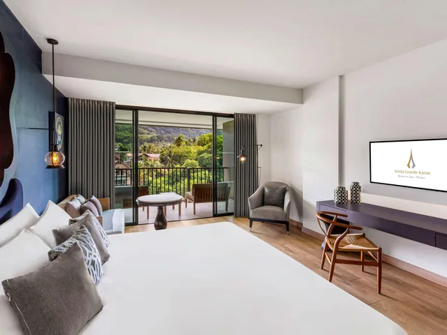 غرفة ديلوكس بسرير كينج بشرفة، Avista Grande Phuket Karon MGallery 4/10