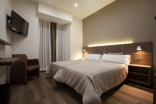 غرفة بسرير مزدوج أو سريرين منفصلين، Don Paco Hotel 7/10