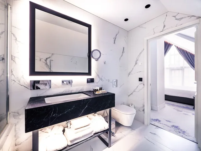 جناح جونيور بسرير كينج، Hotel Pacai 10/10