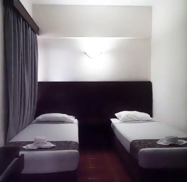 غرفة بريميوم بسرير كوين بـ3 غرف نوم، Glory Beach Resort 6/7