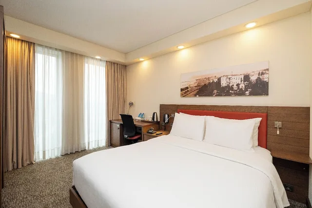 جناح جونيور بسرير كينج مع أريكة للمدخنين، HAMPTON BY HILTON SAMSUN 1/1