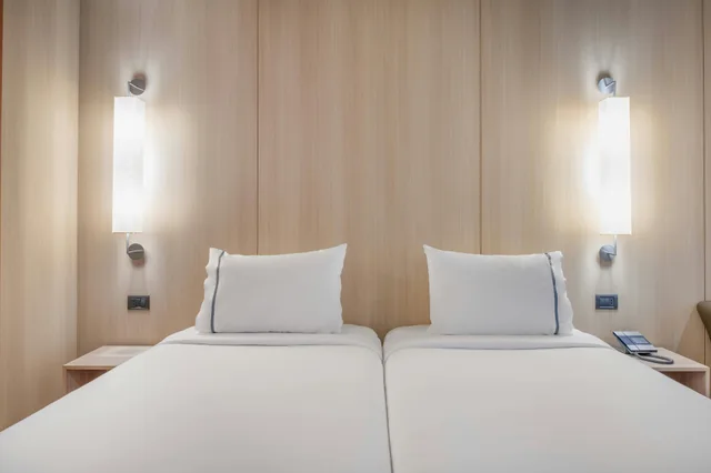 غرفة، Ac Hotel Malaga Palacio By Marriott 2/4